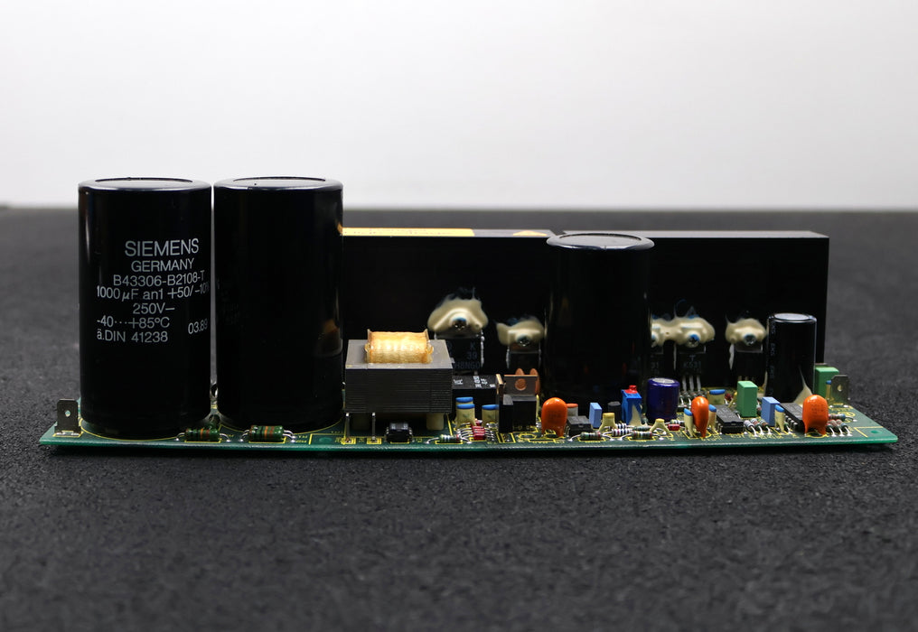 Bild des Artikels INDRAMAT-Baugruppe-NT15-Platine-für-KDV-/-KVR-Vorderseite-109-0574-3A05-02