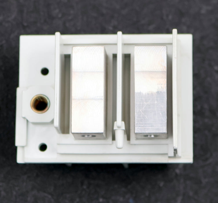 Bild des Artikels INDRAMAT-/-TECUPLAST-Anschlussblock-PA-Spritzform-297718-5Pol-repariert