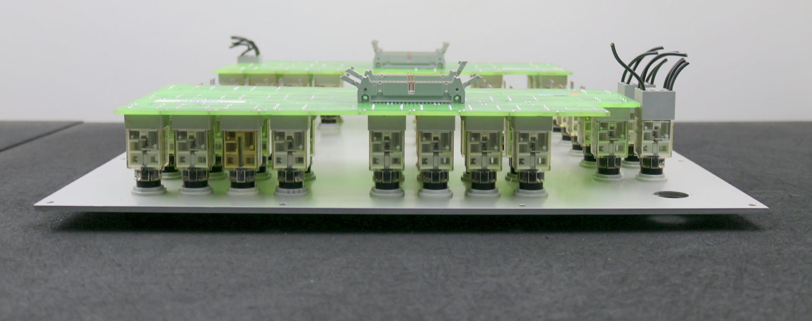 Bild des Artikels REISHAUER-REISHAUER-Bedientableau-für-RG-Maschine-mit-QXT-23-Taster-+QXT-17-