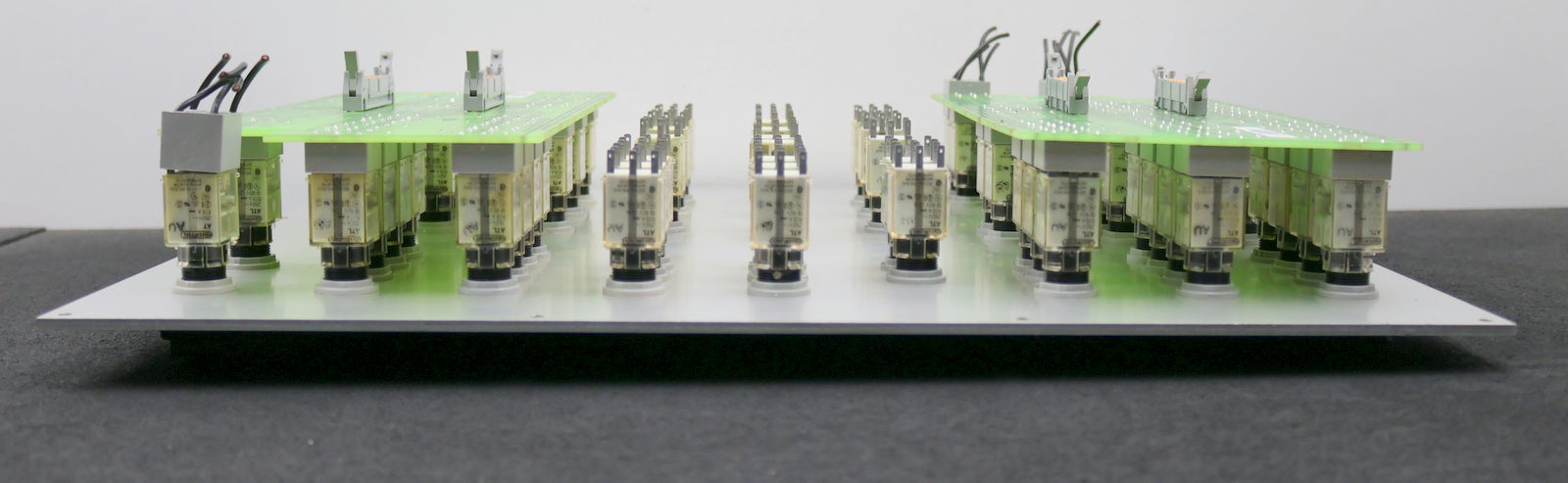 Bild des Artikels REISHAUER-REISHAUER-Bedientableau-für-RG-Maschine-mit-QXT-23-Taster-+QXT-17-