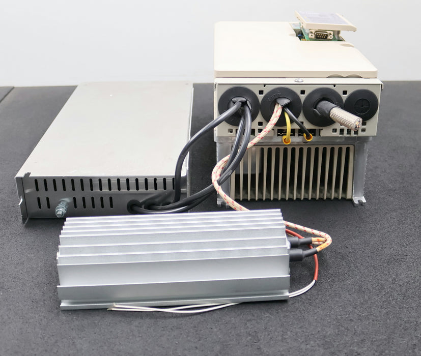 Bild des Artikels OMRON-Inverter-VZA4015FAA-REV:-A-für-Motor-15/18,5kW-380-480VAC-50/60Hz-39/44A