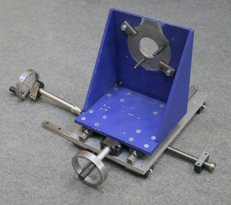 Bild des Artikels SBC--Linearführungen-SBG25-FL-C-aufgebaut-zu-einem-Kreuztisch-mit-Auflagewinkel