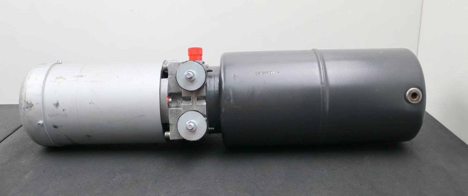 Bild des Artikels VOLK-Lenkaggregat-Hydraulikaggregat-Drehstrom-Art.Nr.-030217600-2kW-+großem-Tank