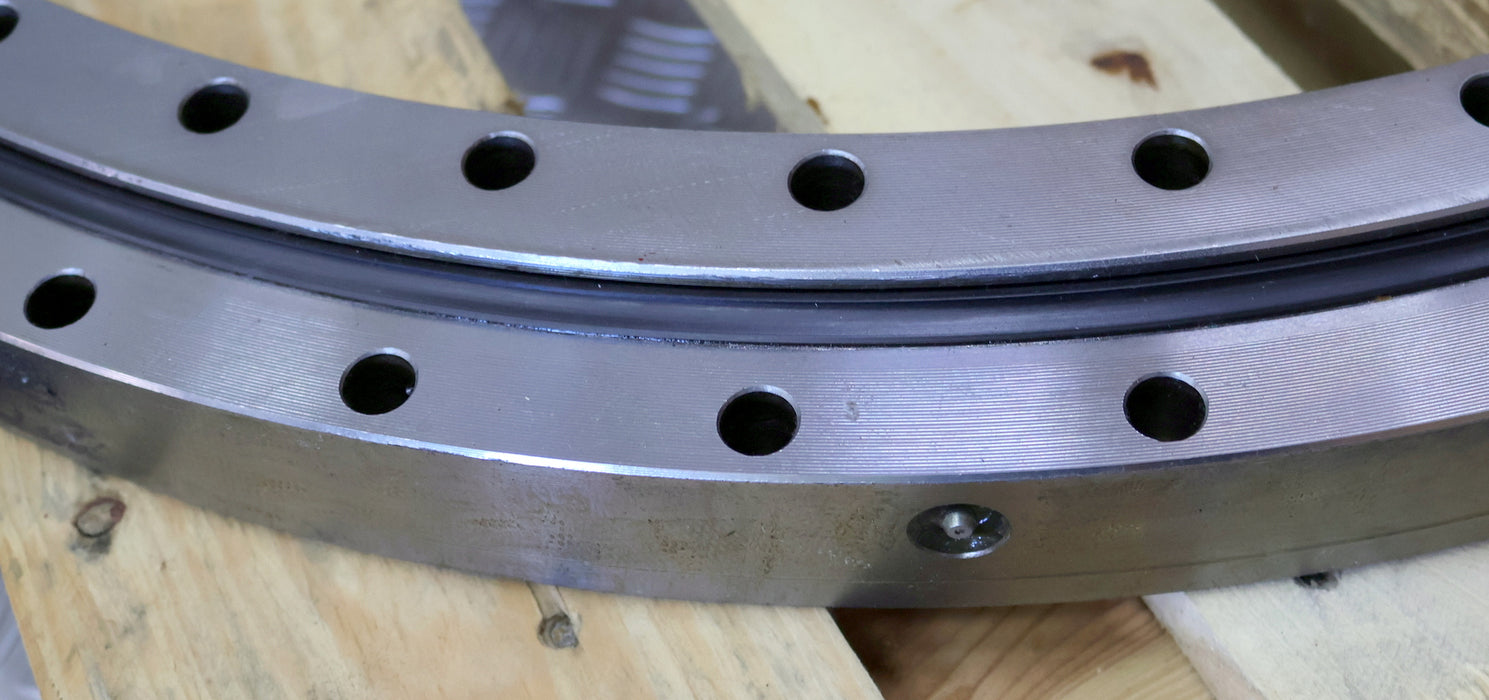 Bild des Artikels GROB-Kugeldrehverbindung-Art.Nr.-1000092995-ID-226245-Ø-910-x-770-x-60mm