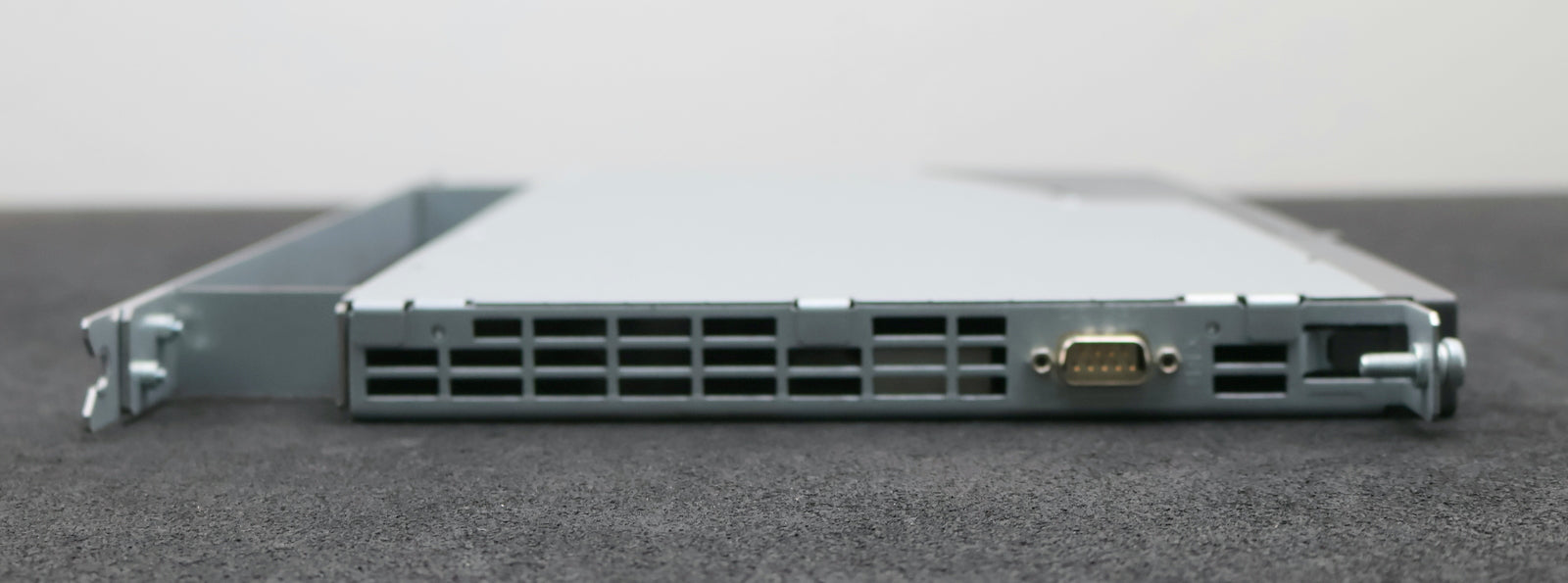 Bild des Artikels SIEMENS-Numerical-Extension-NX15-6SL3040-0NB00-0AA0-Achserweiterung-6-Achsen