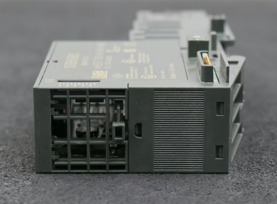 Bild des Artikels SIEMENS-SIMATIC-S7-PROFIsafe-Modul-6ES7138-4FA04-0AB0-4/8-F-DI-DC24V-mit-Sockel