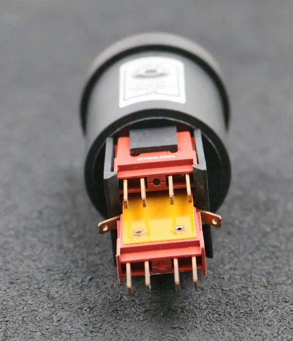 Bild des Artikels EUCHNER-Zustimmtaster-2-Zwangsöffner-ZSE2-4-unbenutzt