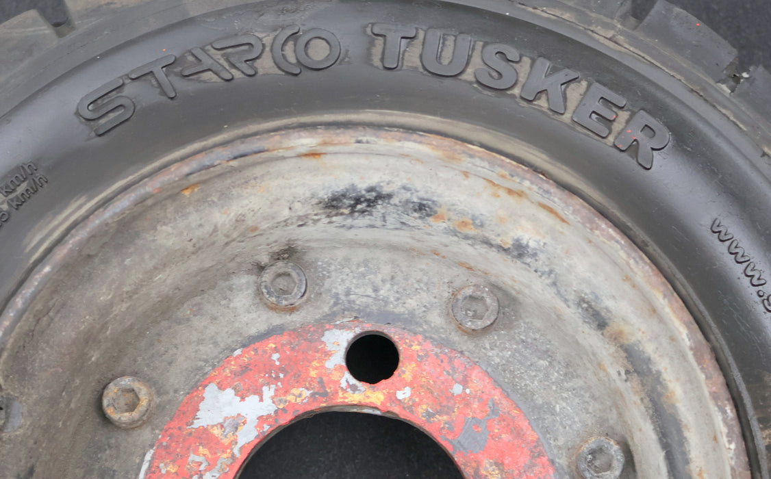 Bild des Artikels STARCO-TUSKER-8"-Vollgummi-Reifen-CSE-ROBUST-SC20-4.00-8-/-3.00-SOLID-RIM3.00D-8