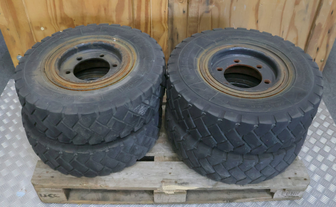 Bild des Artikels CONTINENTAL-Luft-Reifen-INDUSTRIE-RADIAL--7.00-R-12-16-PR-TUEBELESS--IC-70