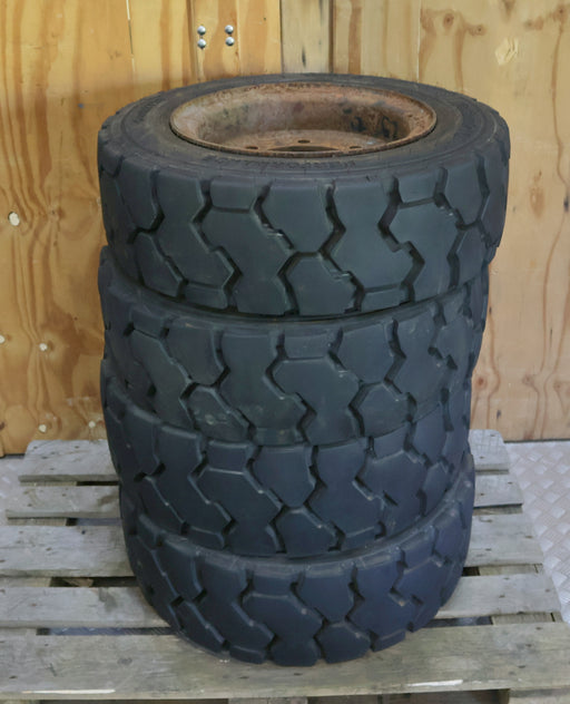 Bild des Artikels CONTINENTAL-Luft-Reifen-PERFORMANCE--INDUSTRIE-RADIAL-225/75-R15-T20-149-A5-16-P