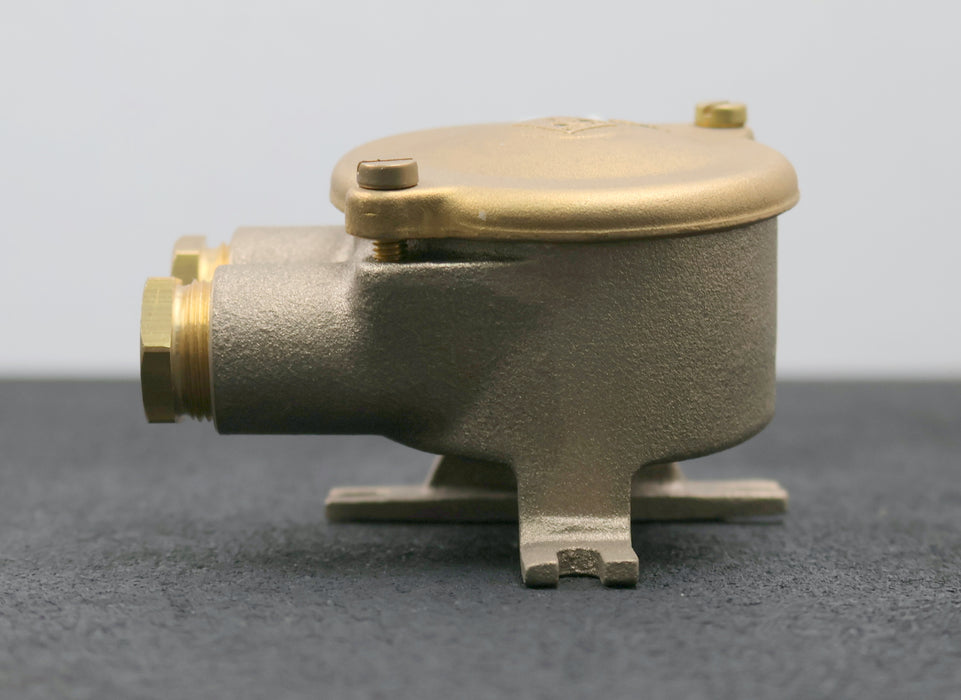 Bild des Artikels WISKA-HNA-Steckdose-HNA-Steckdose-DIN89262-Art.Nr.-10010574-1141/2/R/250V-2xZ14