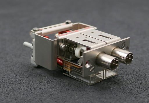 Bild des Artikels WIDMAIER-Druckschalter-Beschriftet-mit-3021-1.-281-Z-Vers.Nr.-5930-12-159-3918