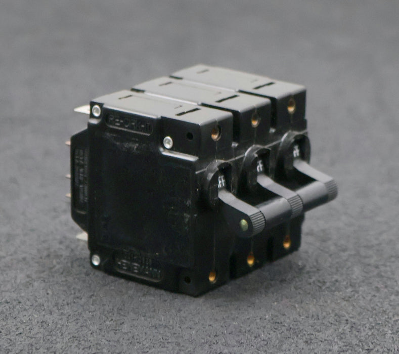 Bild des Artikels HEINEMANN-Schutzschalter-RE-CIRK-IT-001-10826-Pole-1-3-3A-250VAC-400Hz
