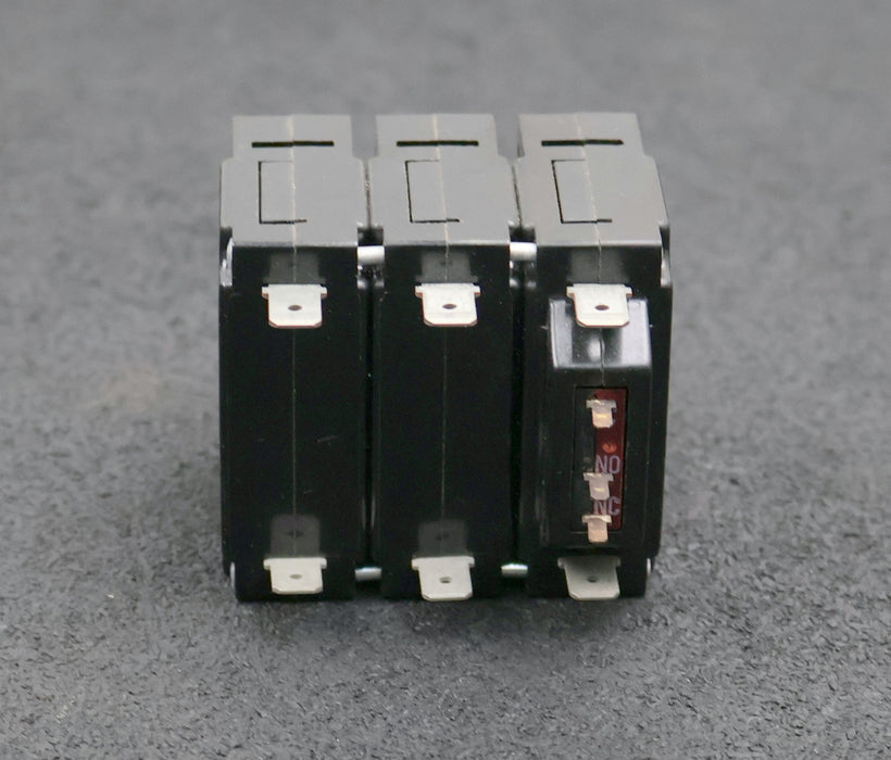 Bild des Artikels HEINEMANN-Schutzschalter-RE-CIRK-IT-001-10826-Pole-1-3-3A-250VAC-400Hz