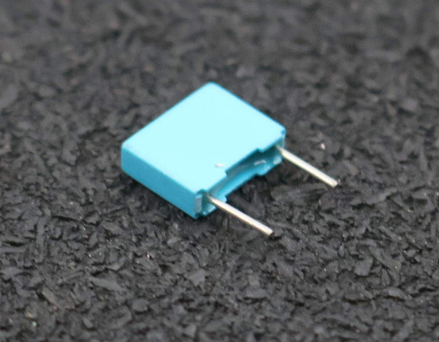 Bild des Artikels SIEMENS-79x-Kondensator-6n8K400-400VDC-6,8nF-unbenutzt-in-OVP