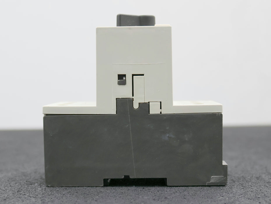 Bild des Artikels SIEMENS-Leistungsschalter-Siemens-3VE3000-2LA00-Einstellbereich-6,3-10A-120A