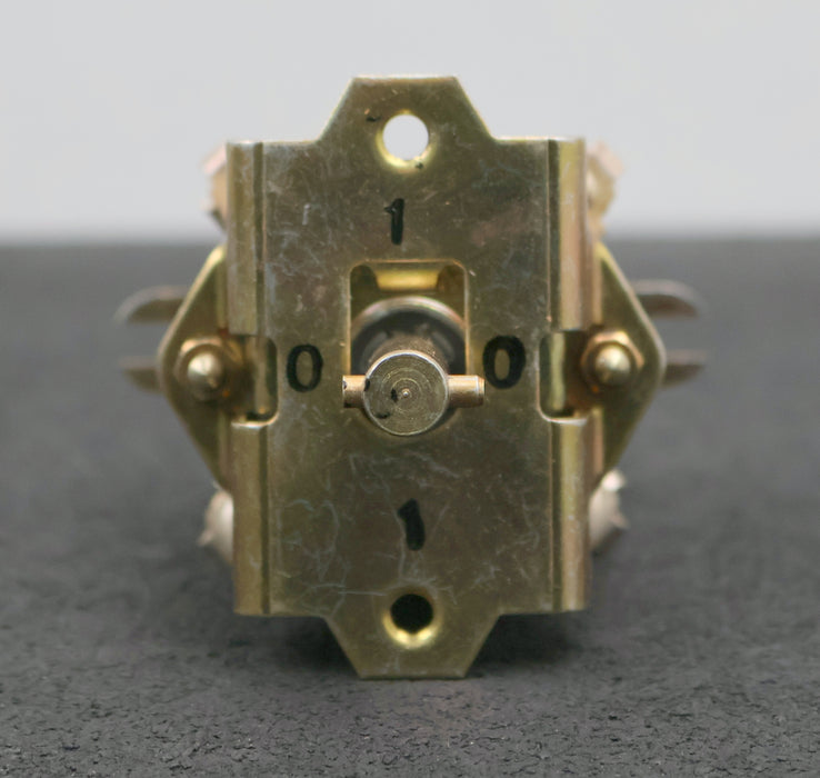 Bild des Artikels SIEMENS-Drehschalter-5KT1-121-unbenutzt