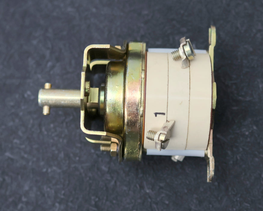 Bild des Artikels SIEMENS-Drehschalter-5KT1-121-unbenutzt