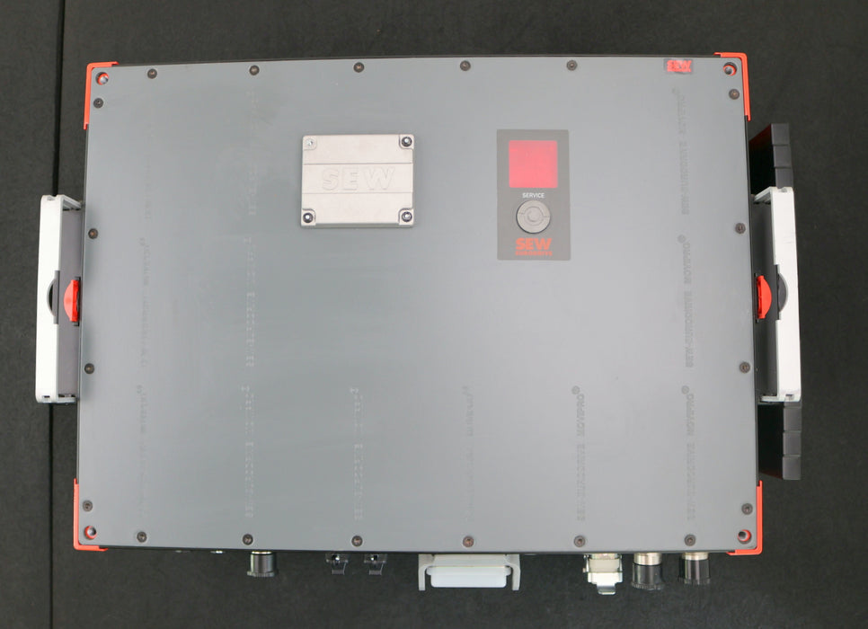 Bild des Artikels SEW-Feldumrichter-PHC22A-A150M1-11G0-15kW-Eingang:-U=-3x380-500VAC