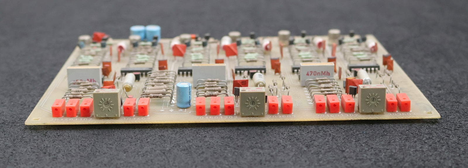 Bild des Artikels VEM-NUMERIK-RFT-DDR-Einschubplatine-7100-500-01-RFT-55355-gebraucht