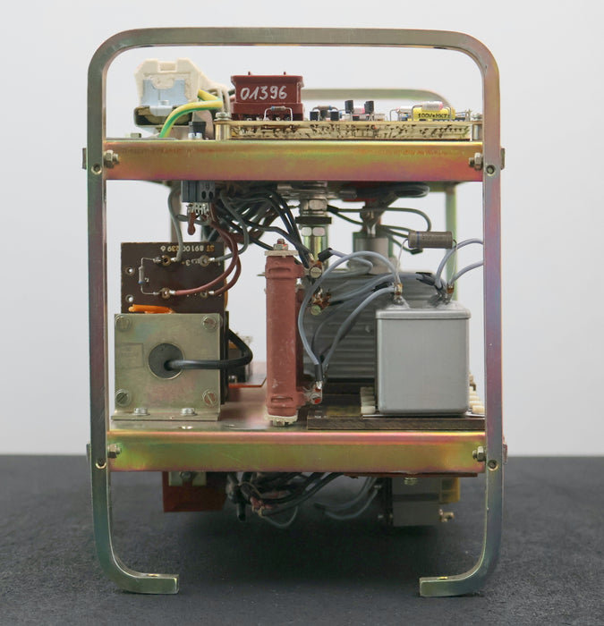 Bild des Artikels VEM-NUMERIK-Umrichter-ET1AB14-EGGh-310/30-Eingang-380VAC-50Hz-37A-Platine-IRK241