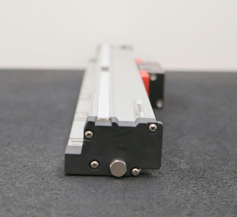 Bild des Artikels HEIDENHAIN-Glasmassstab-Linear-Encoder-LS-106-ML-440-ID-336958-40-mit-Lesekopf