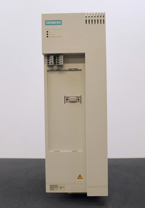 Bild des Artikels SIEMENS-MASTERDRIVES-MC-Einspeisemodul-6SE7031-2EP85-0AA0-Input-380-480VAC