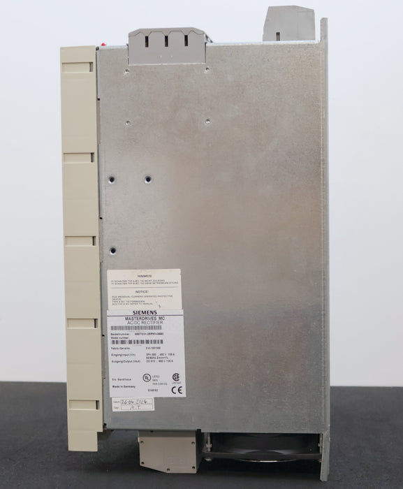 Bild des Artikels SIEMENS-MASTERDRIVES-MC-Einspeisemodul-6SE7031-2EP85-0AA0-Input-380-480VAC