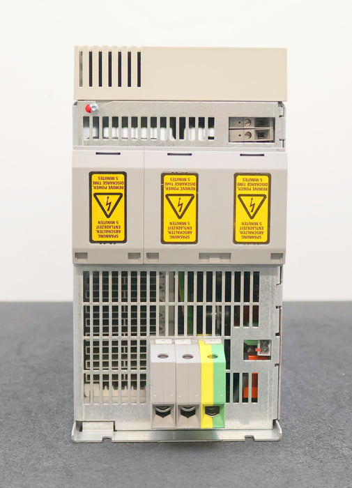 Bild des Artikels SIEMENS-MASTERDRIVES-MC-Einspeisemodul-6SE7031-2EP85-0AA0-Input-380-480VAC