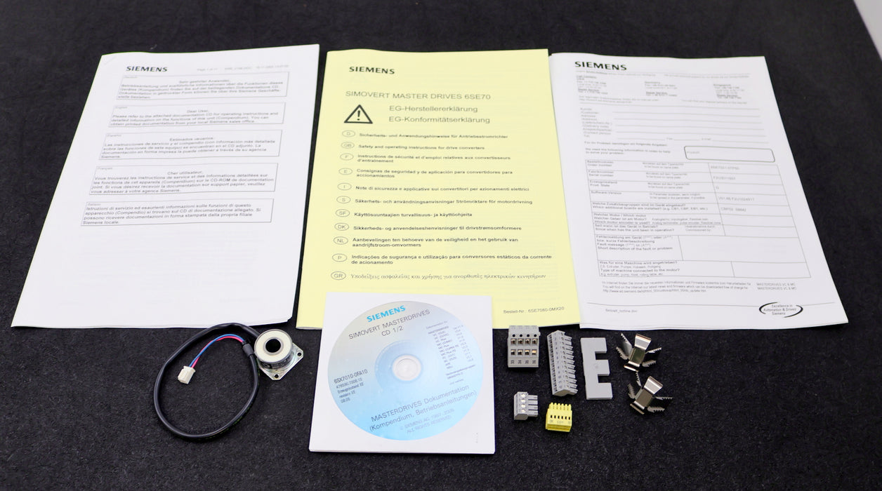Bild des Artikels SIEMENS-MASTERDRIVES-6SE7021-3TP50-Z-Z=-G91-+-K-80-+-C43-unbenutzt