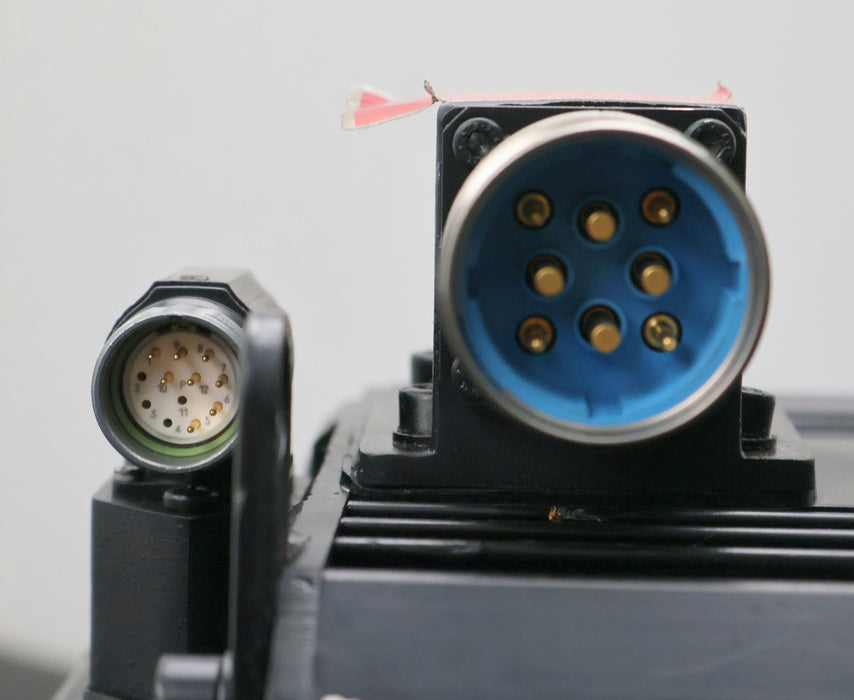 Bild des Artikels BAUMUELLER-Servo-Motor-Typ-DS-100-S-Nr.-303330-14kW-4000-U/min-540V-27A