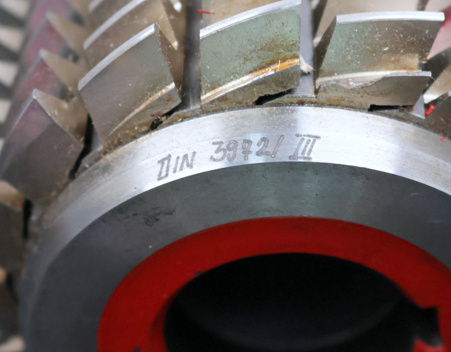 Bild des Artikels SAAZOR-Zahnrad-Wälzfräser-gear-hob-m=-3mm-20°-EGW-Ø114x207xØ40mm-mit-LKN-BPIII