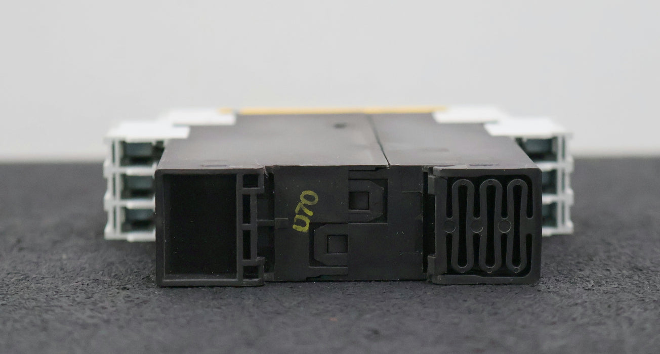 Bild des Artikels SIEMENS-SIRIUS-Sicherheitsschaltgerät-3TK2821-1CB30-24VAC/DC-gebraucht