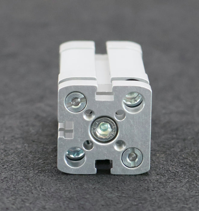 Bild des Artikels FESTO-Kompaktzylinder-Compact-cylinder-ADNGF-16-10-P-A-Art.Nr.-554213-unbenutzt