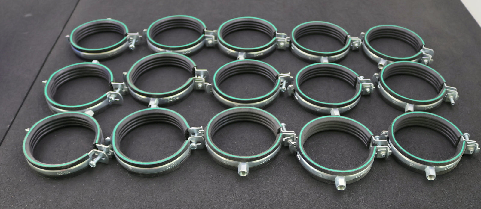 Bild des Artikels MUPRO-15x-Rohrschelle-OPTIMA-Junior-100-104mm-Gewinde-M8/10-mit-Dämmungslast