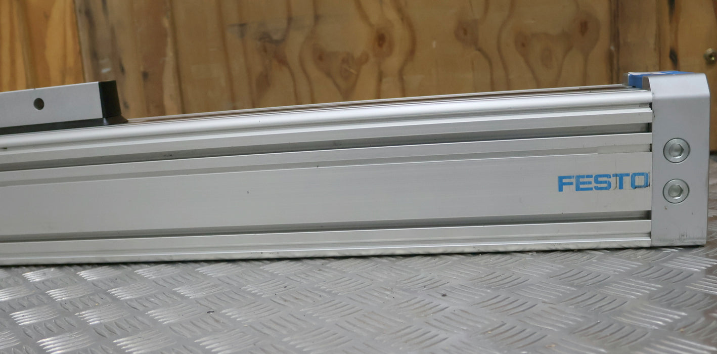 Bild des Artikels FESTO-Linearantrieb-DGC-K-80-1100-PPV-A-GK-Mat.Nr.-1312506-KolbenØ-80mm