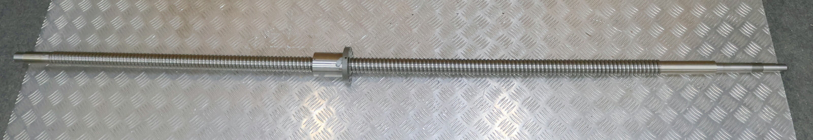 Bild des Artikels SZIMIKRON-Kugelrollspindel-mit-einer-Mutter-geschliffen-ID.Nr.-4-533-12-1