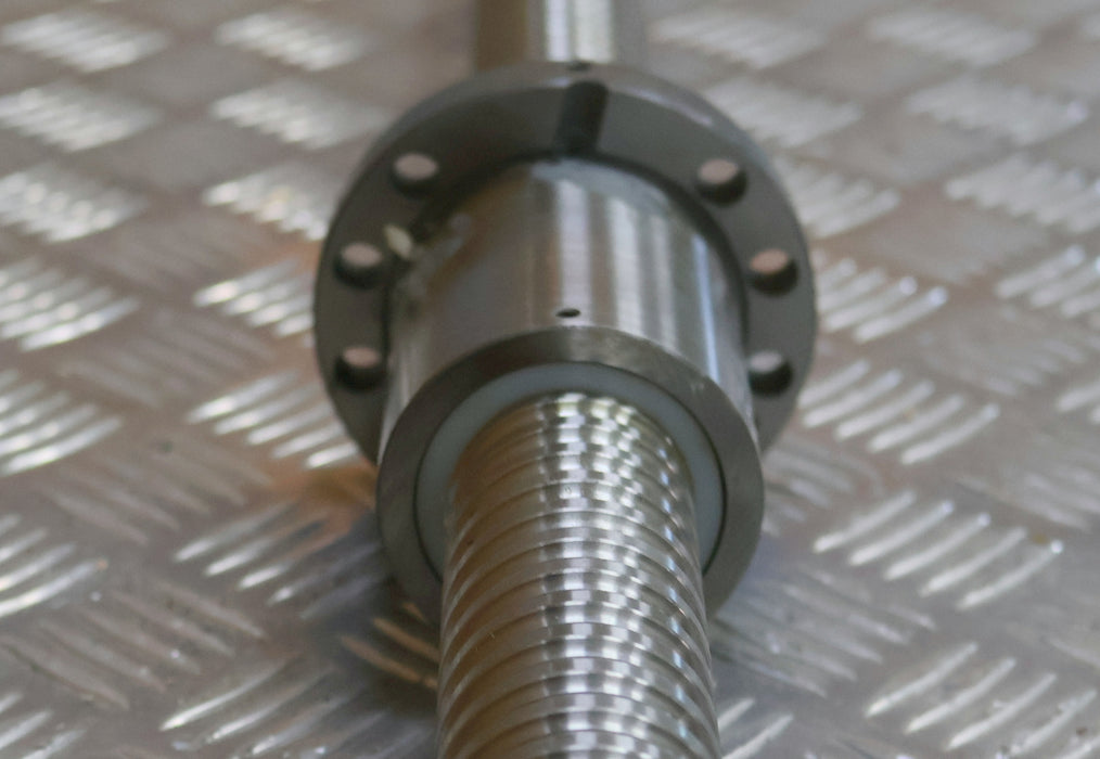 Bild des Artikels SZIMIKRON-Kugelrollspindel-mit-einer-Mutter-geschliffen-ID.Nr.-4-533-12-1