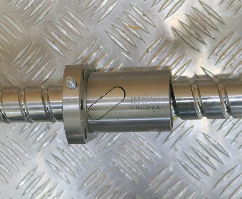 Bild des Artikels HIWIN-Kugelrollspindel-mit-einer-Mutter-geschliffen-R32-20T2-DEB-1623-1716-0.023