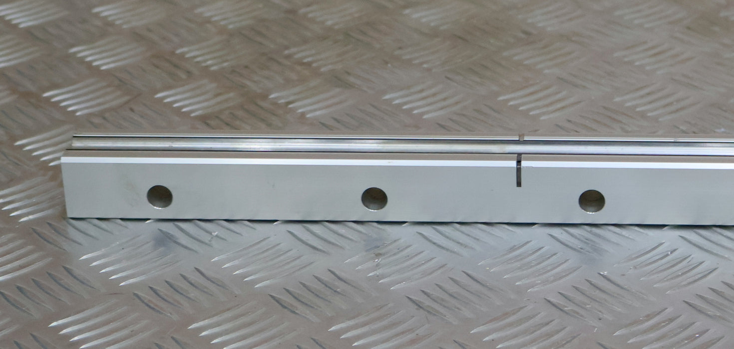 Bild des Artikels FRANKE-Führungsschiene-Kreuzrollenführung-Einzelschiene-FEC13-02395-ZS-EU-AO