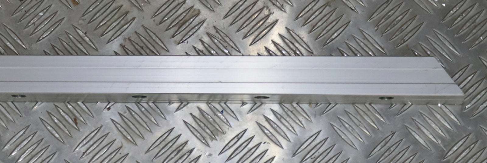 Bild des Artikels FRANKE-Führungsschiene-Kreuzrollenführung-Einzelschiene-FEC13-02395-ZS-EU-AO