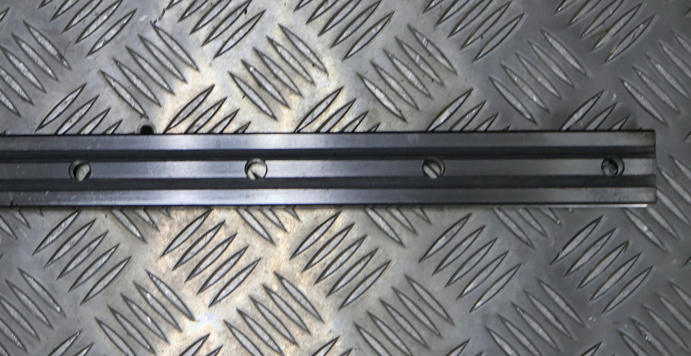 Bild des Artikels INDUNORM-THK-Führungsschiene-SHS35-1400LG-Maße-34x26x1400mm-unbenutzt