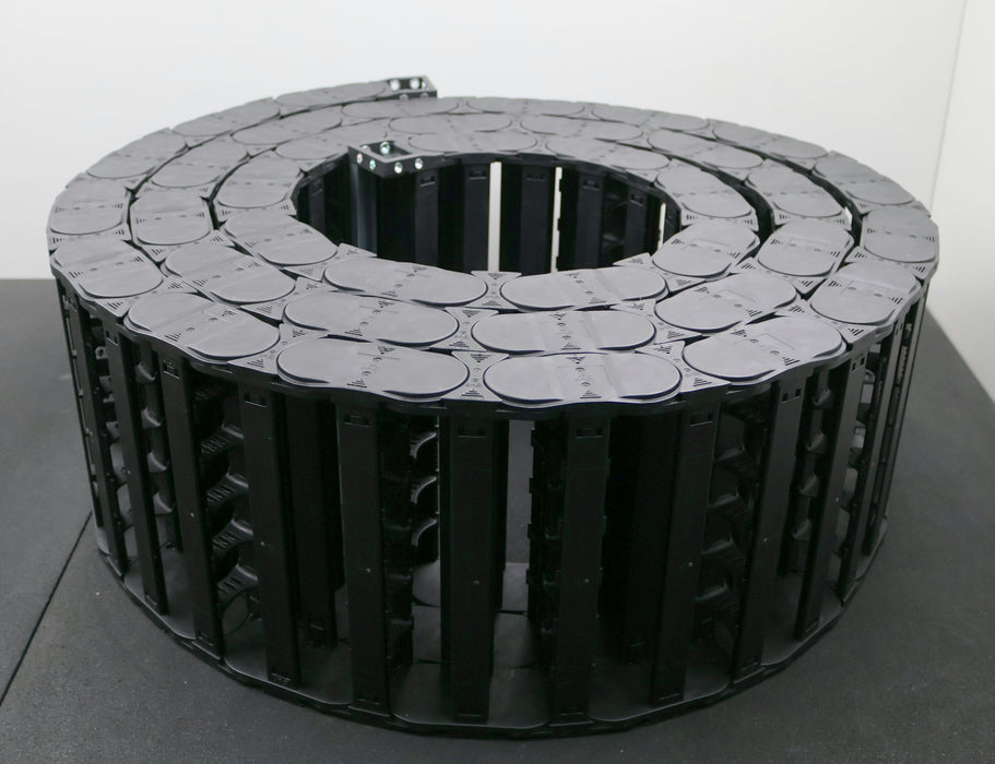 Bild des Artikels IGUS-5m-Energiekette-E4.42.02.175-E4.42.01-E4.420.10-385.25-Innenmaß-250x42mm