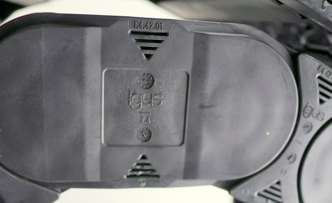 Bild des Artikels IGUS-5m-Energiekette-E4.42.02.175-E4.42.01-E4.420.10-385.25-Innenmaß-250x42mm