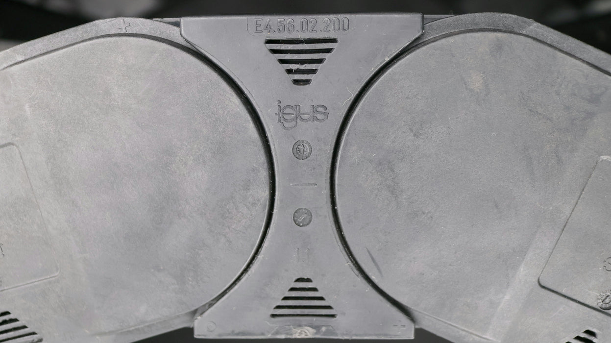 Bild des Artikels IGUS-3,7m-Energiekette-E4.56.01-E4.56.02.200-E4.561.10-Innenmaß-350x56mm