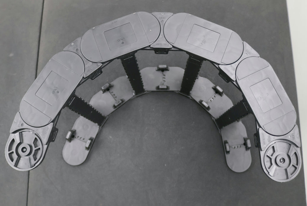 Bild des Artikels IGUS-86cm-Energiekette-400.01-400.02.200-Innenmaß-353x55mm-unbenutzt