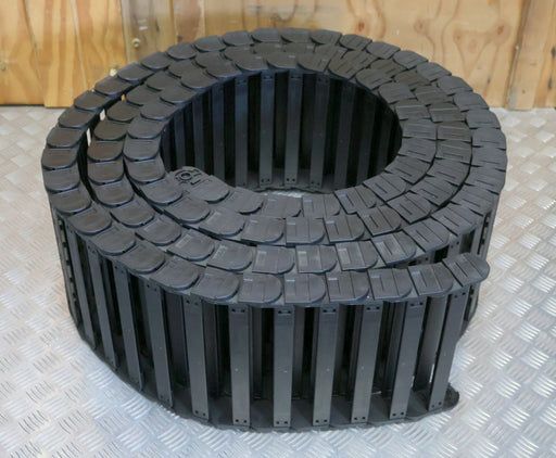 Bild des Artikels IGUS-5,5m-Energiekette-28.02.200-385.25-Innenmaß-250x32mm-unbenutzt
