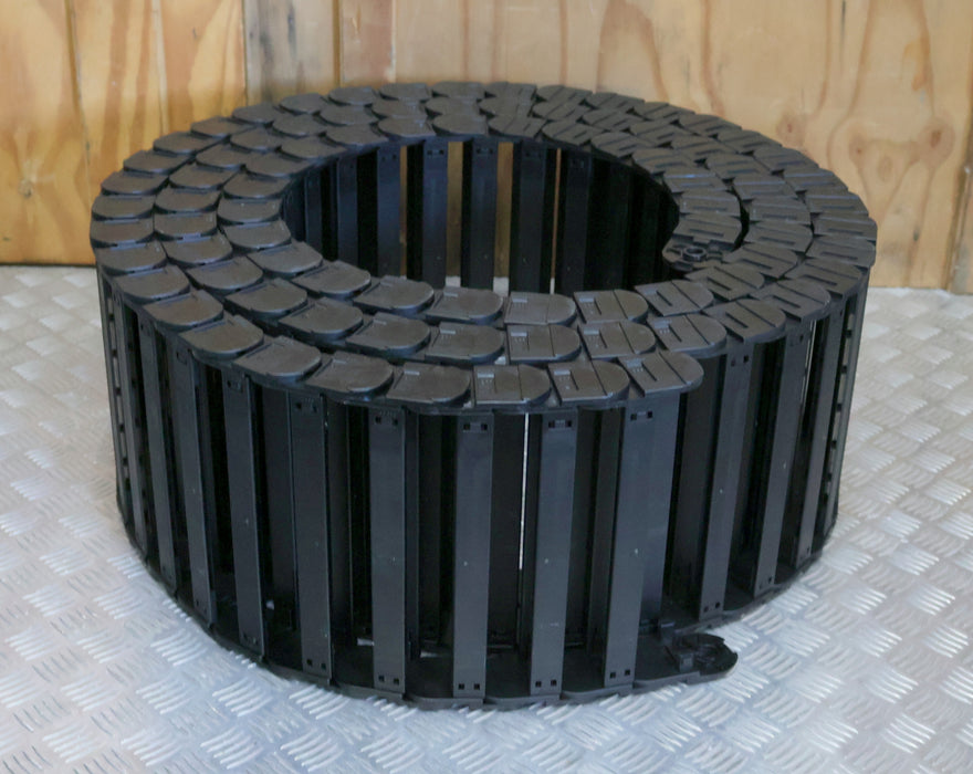 Bild des Artikels IGUS-4,7m-Energiekette-28.02.200-385.25-Innenmaß-250x32mm-unbenutzt