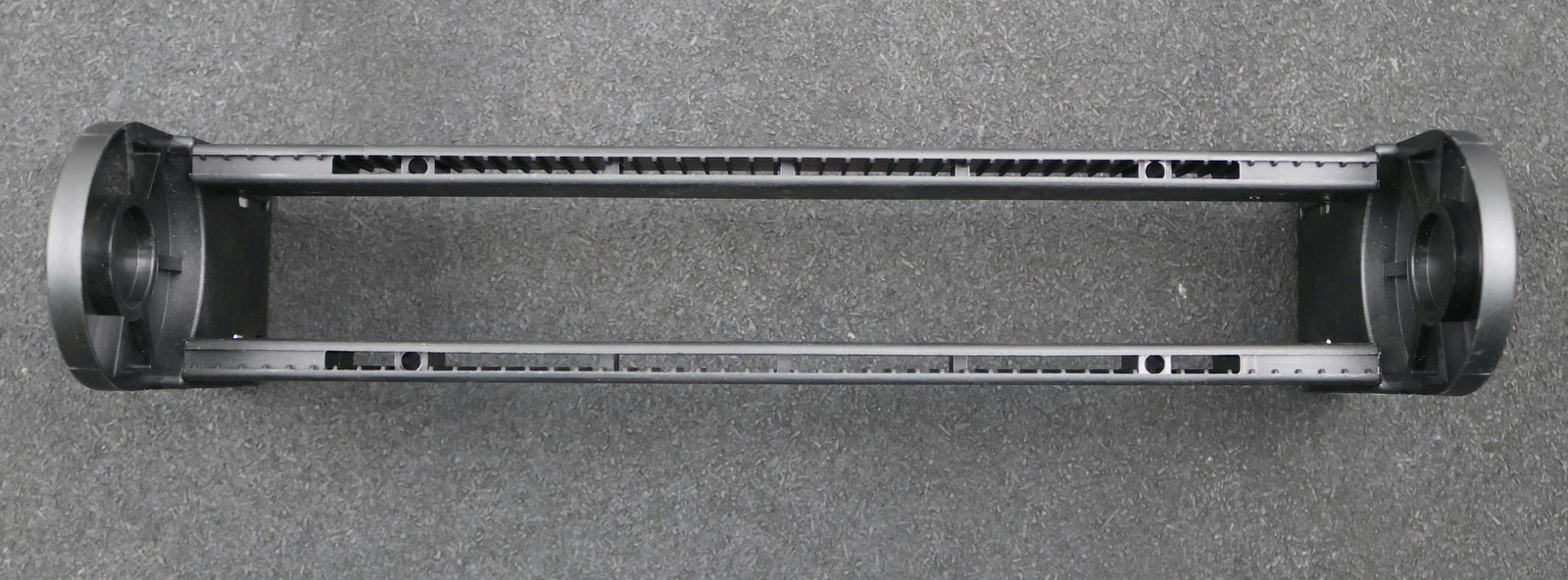 Bild des Artikels IGUS-KMA-Anschlußelement-2800.10-Innenmaß-250x32mm-Außenmaß-273x54x100mm