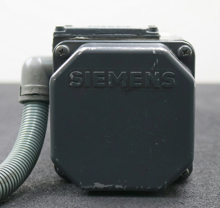 Bild des Artikels SIEMENS-Servomotor-1HU3058-0AC01-Z-171V-1,33kW-9,5A-max-2000/min-MO=-6,0NM